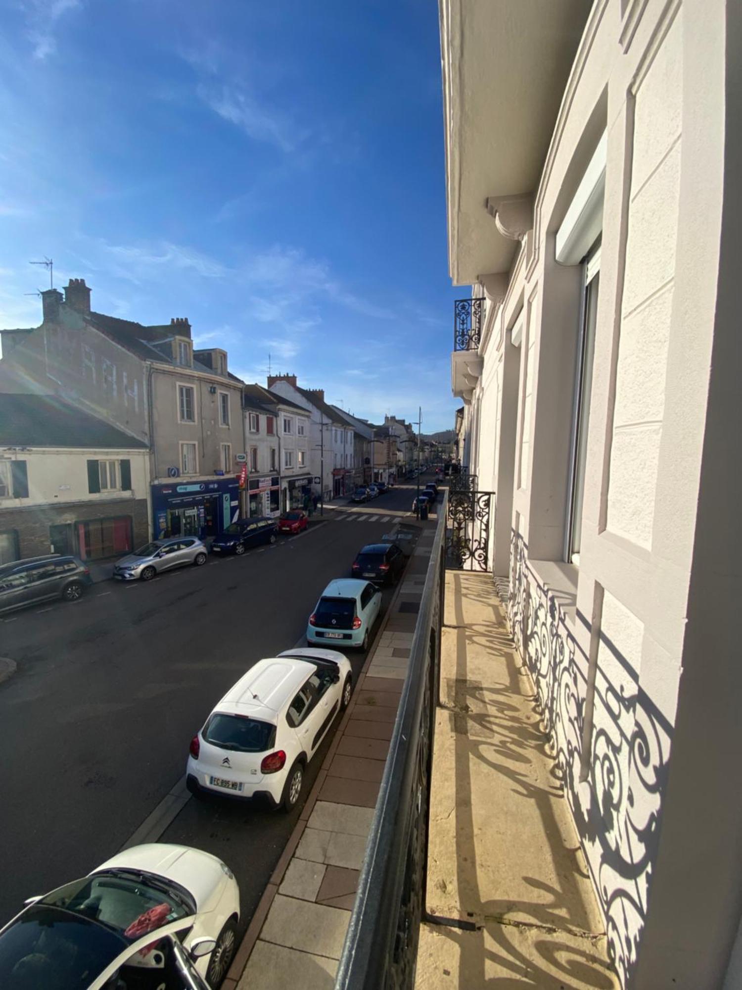 Appartement Le bon coin à Le Creusot Extérieur photo
